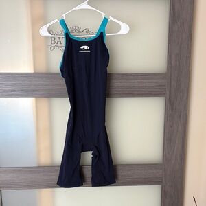 Blueseventy Blue Seventy Nero fit tech suit swimming size 30